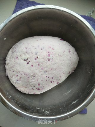 Purple Sweet Potato Multi-layer Steamed Bun recipe