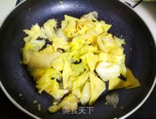 Stir-fried Dried Tofu with Cabbage recipe
