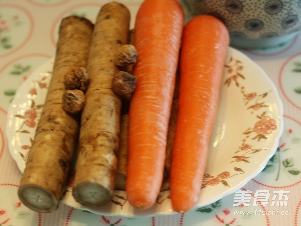Burdock Carrot Bone Soup recipe