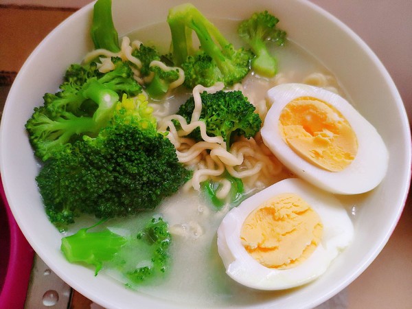 Boiled Egg Noodles recipe