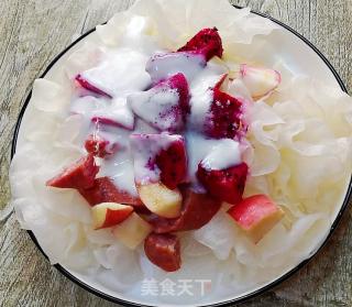 Tremella Beef Intestine Fruit Salad recipe