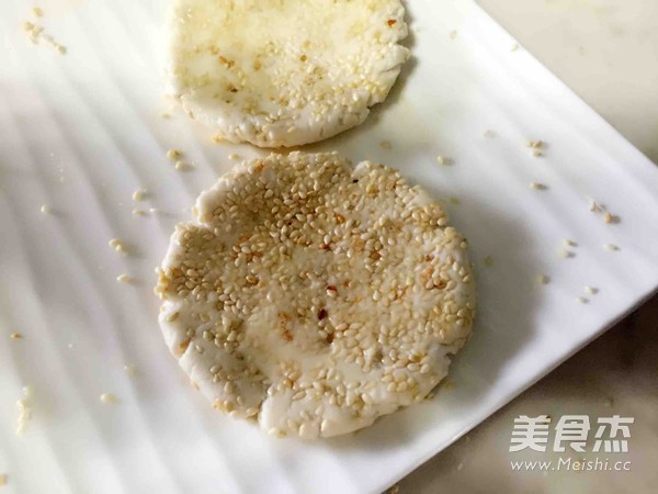 Sesame Corn Glutinous Rice Cake recipe