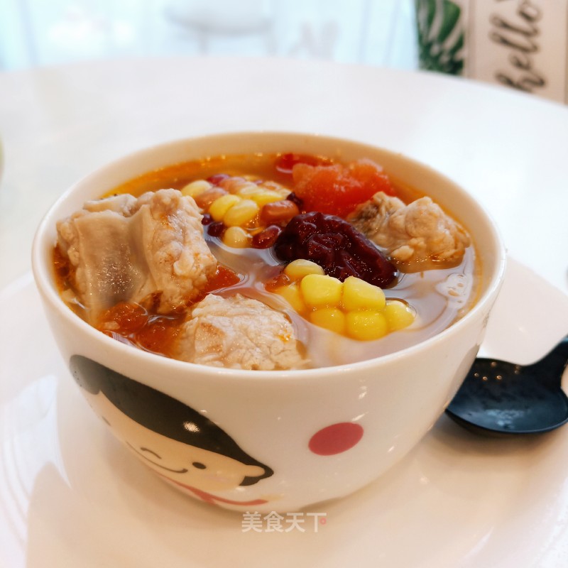 Tomato and Corn Pork Ribs Soup