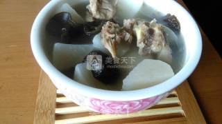 Spare Ribs and White Radish Soup for Health recipe