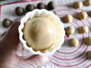 Mung Bean Paste and Honey Bean Mooncakes recipe