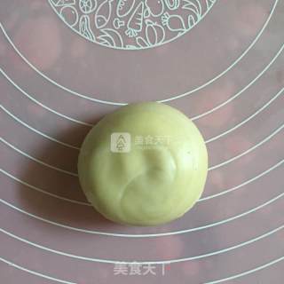 #aca烤明星大赛#moon Cakes with Fresh Meat and Egg Yolk recipe