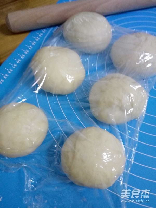 Fancy Bean Paste Bread for Novices recipe