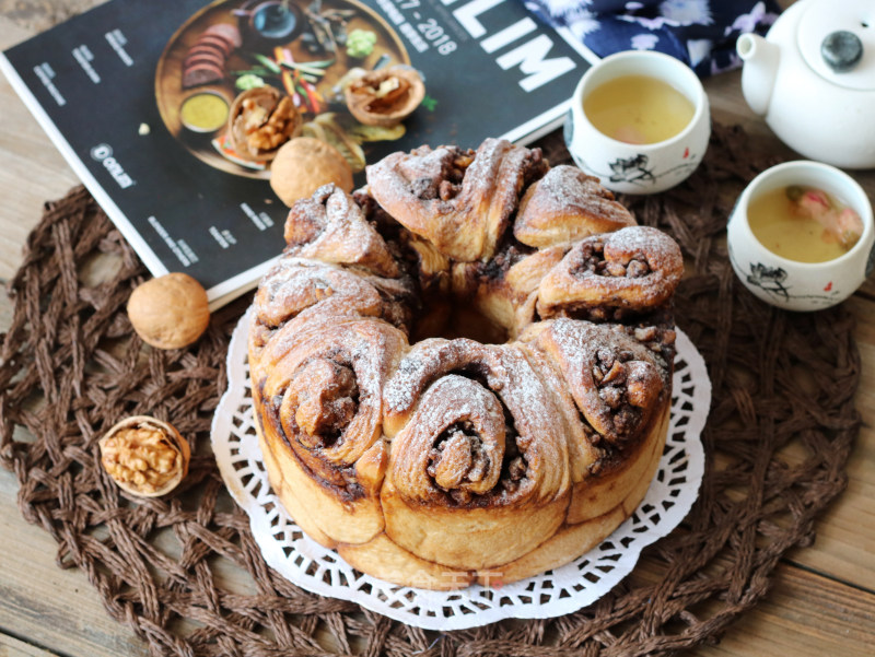 Brown Sugar Cinnamon Walnut Shredded Bread recipe