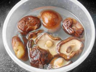Braised Duck with Mushrooms recipe