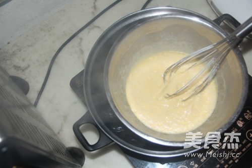 Custard Meal Buns recipe