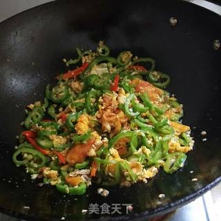 Scrambled Eggs with Green Peppers recipe