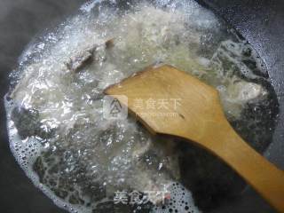 Grilled Keel with Bamboo Shoots and Dried Vegetables recipe