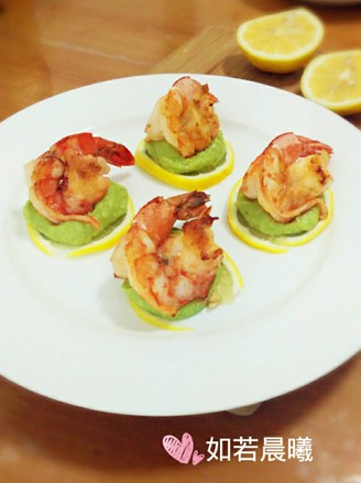 Prawns with Avocado Sauce recipe