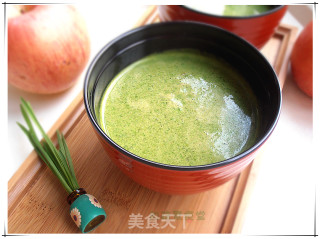 Apple Lemon Wheatgrass Juice recipe