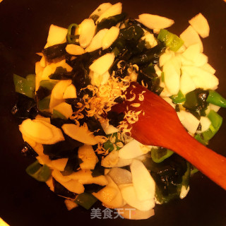 Fried Wakame with Yam! recipe