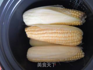 Electric Pressure Cooker～～boil Fresh Sticky Corn in Northeast Black Soil recipe