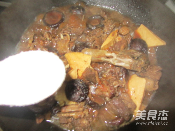 Roasted Wild Duck with Mushrooms and Bean Curd recipe