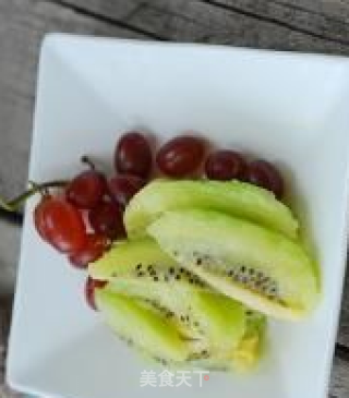 Create A Unique Fruit Plate in A Few Minutes ------ Sunshine Beach Fruit Plate recipe