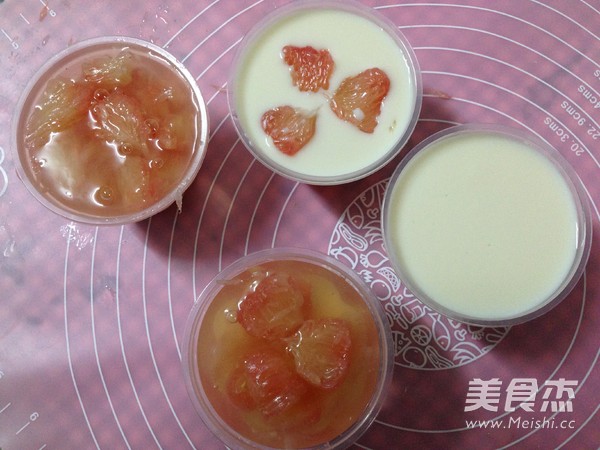 Grapefruit Milk Pudding recipe