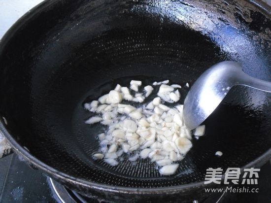 Garlic Loofah recipe