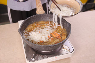 Luxurious Seafood Haohuan Snail Snail Noodles recipe