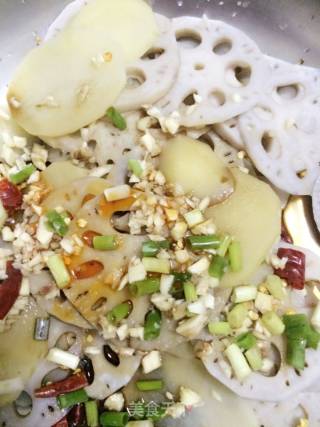 Potato and Lotus Root Slices with Cold Dressing recipe