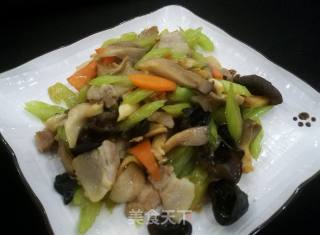 Stir-fried Mushroom with Celery Pork recipe