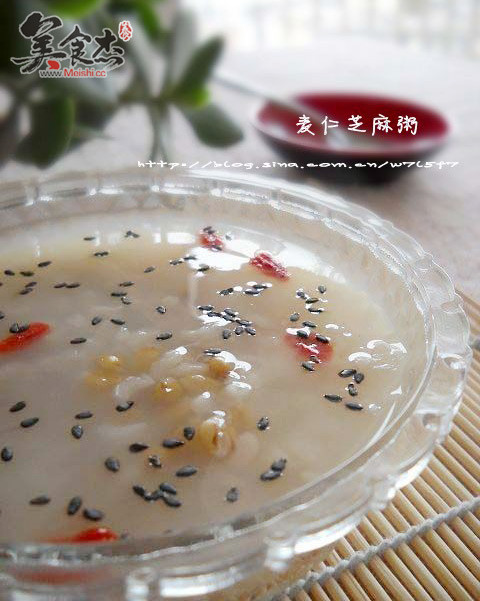 Black Sesame Porridge with Wheat Kernels recipe