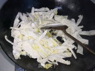 Stir-fried Noodles with Cabbage recipe