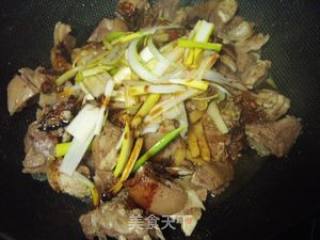 What is The Most Nutritious Way to Eat Lamb---scallion-flavored Lamb Chops recipe