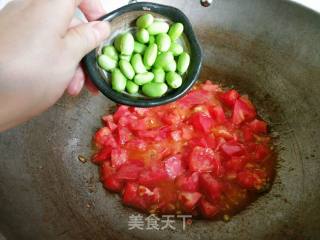 Scrambled Egg Noodles with Beef and Tomato Sauce recipe