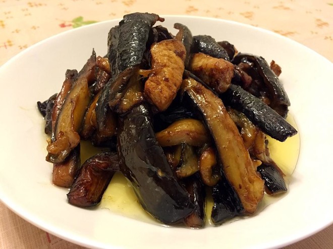 Lao Ding's Private Kitchen-braised Eggplant in Oil recipe