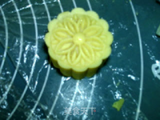 Milky Golden Mooncake recipe