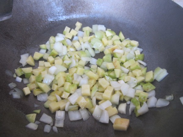 Onion and Potato Braised Rice recipe