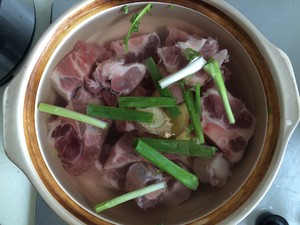 Sauce-flavored Oxtail Bone recipe