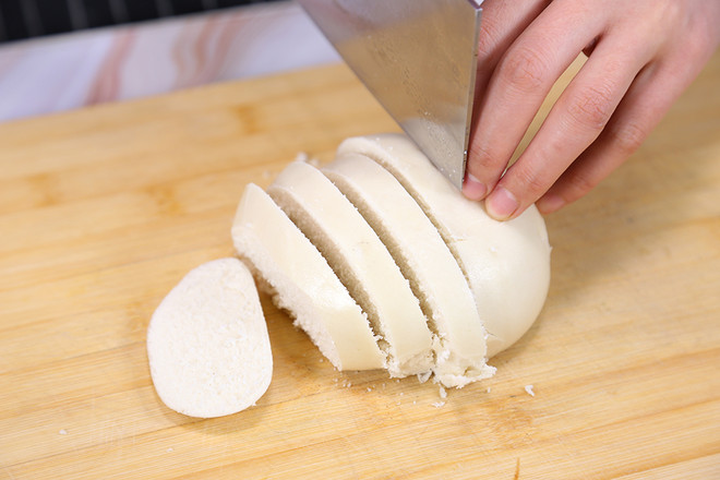 Pan-fried Steamed Bun Slices recipe