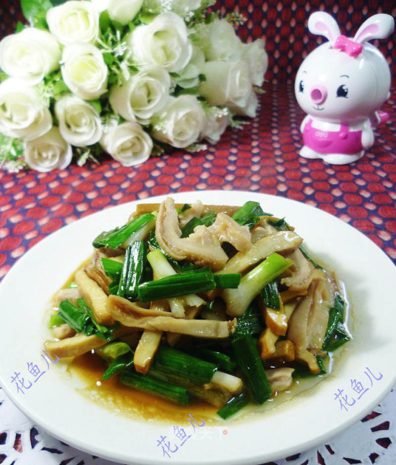 Stir-fried Pork Belly with Garlic recipe