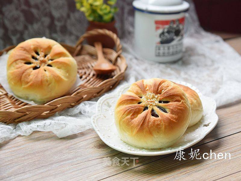 #aca烤明星大赛#flower-shaped Bean Paste Buns recipe