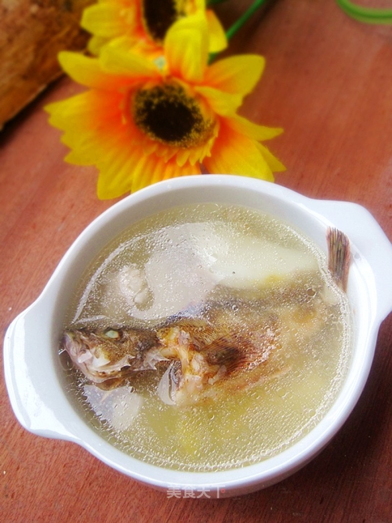 Yam Red Spot Fish Soup recipe