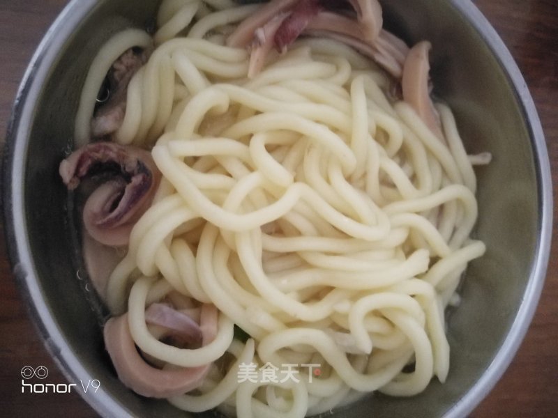 Cuttlefish Noodle Soup