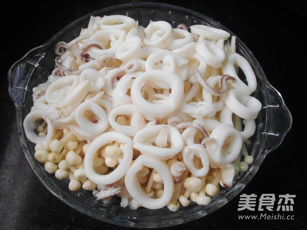 Steamed Golden Needle Squid Rings recipe