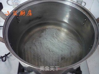 Spinach Egg Crust Mixed with Vermicelli recipe