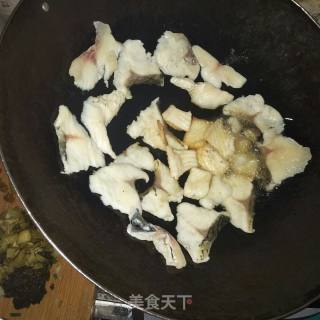 Sauerkraut and Lemon Boiled Fish recipe