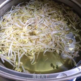 Carrot and Bean Sprouts recipe