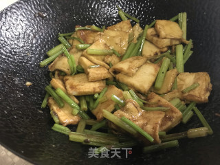 Dry Stir-fried Thousand Page Tofu recipe