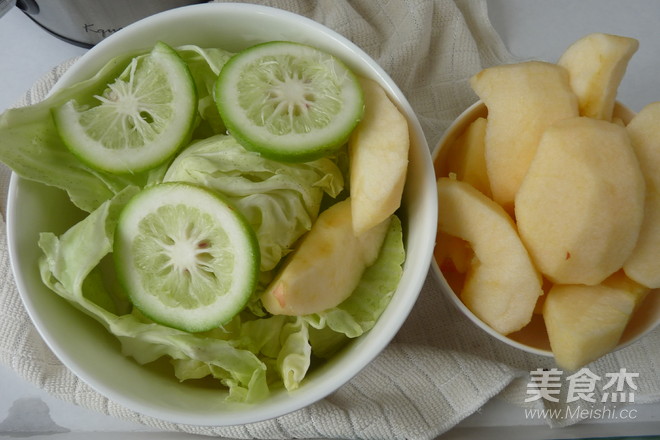 Apple Cabbage Juice recipe