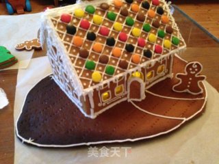 Super Many Pictures to Share My Christmas Gingerbread House 2013 recipe