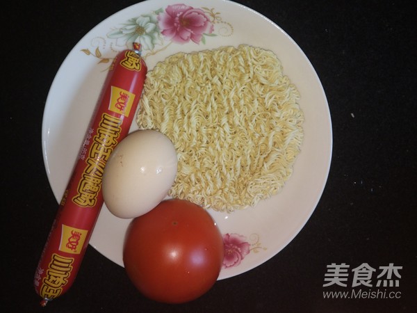 Tomato Scrambled Egg Noodles recipe