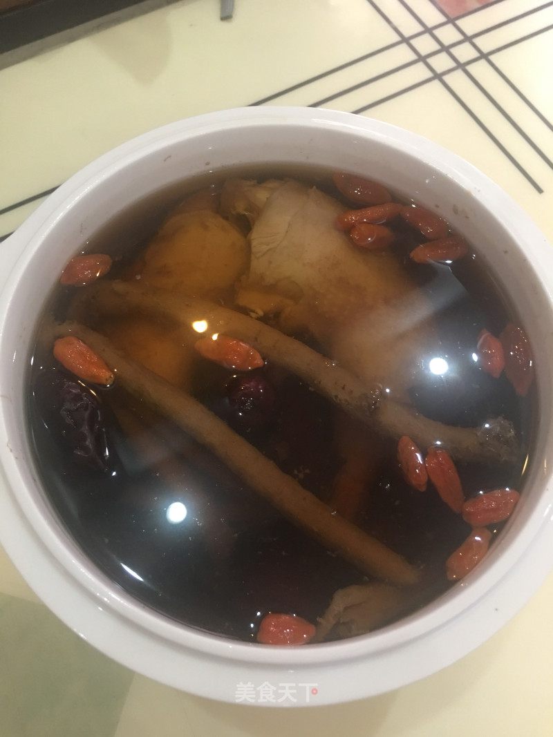 Braised Pheasant with Codonopsis and Beiqi "summer Lazy Meal"