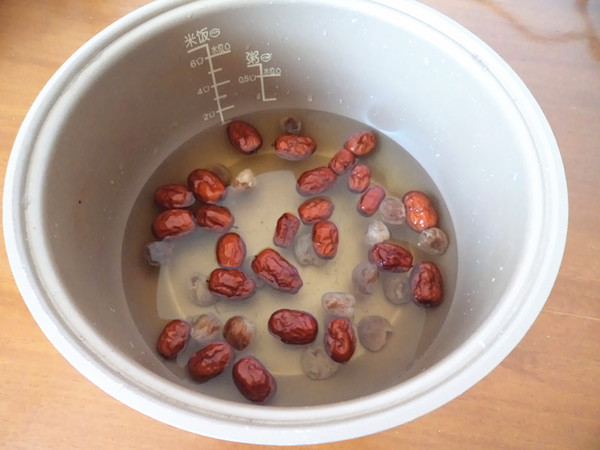 Longan Red Date Barley Porridge recipe